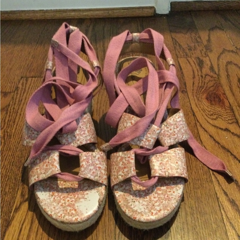 Pink floral espadrilles